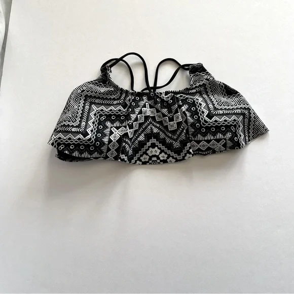 Arizona Jean Co. Swimwear | Bikini top Sz L - Picture 1 of 5